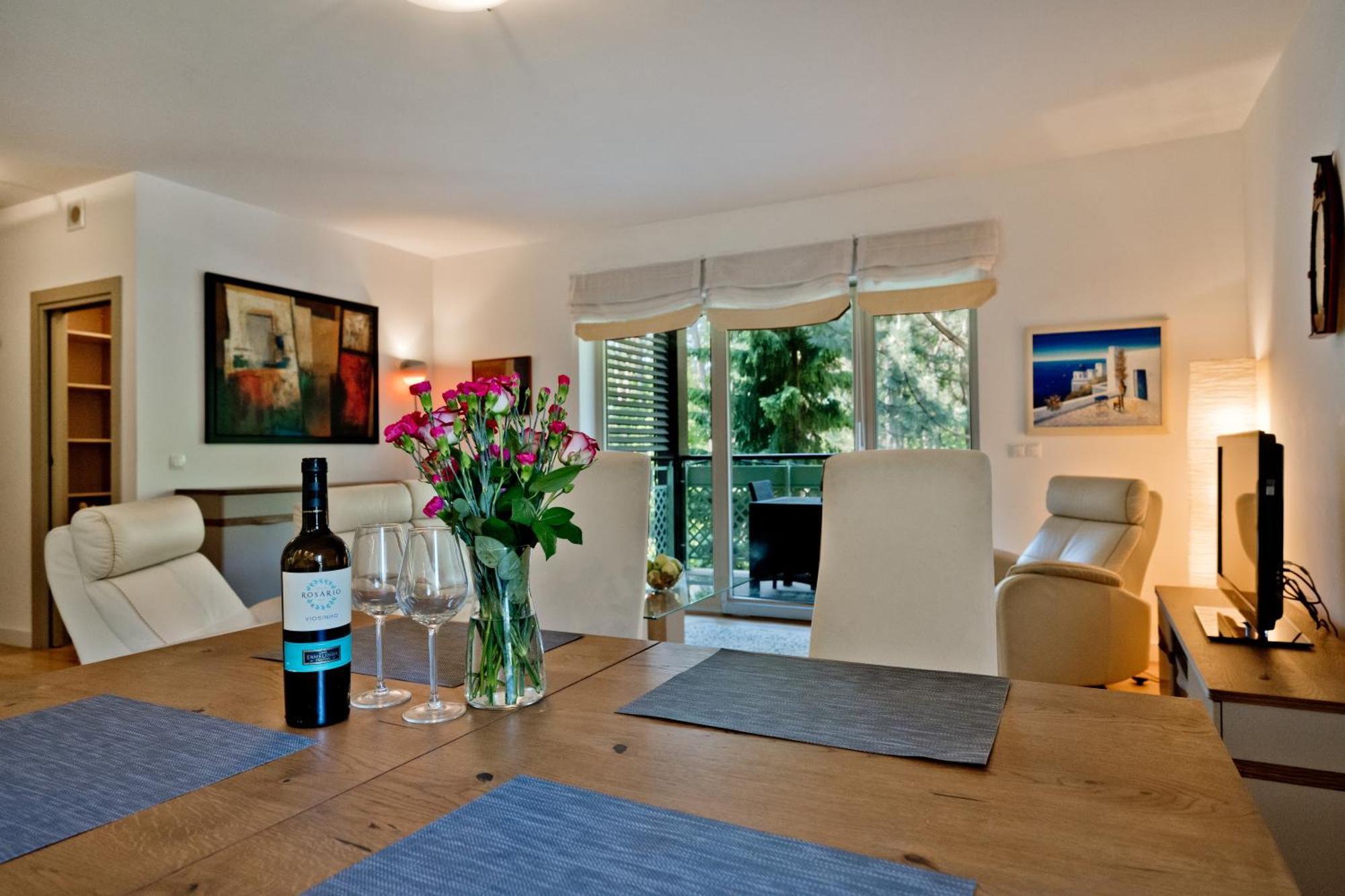 Blueapart Apartamenty Jurata Exteriör bild