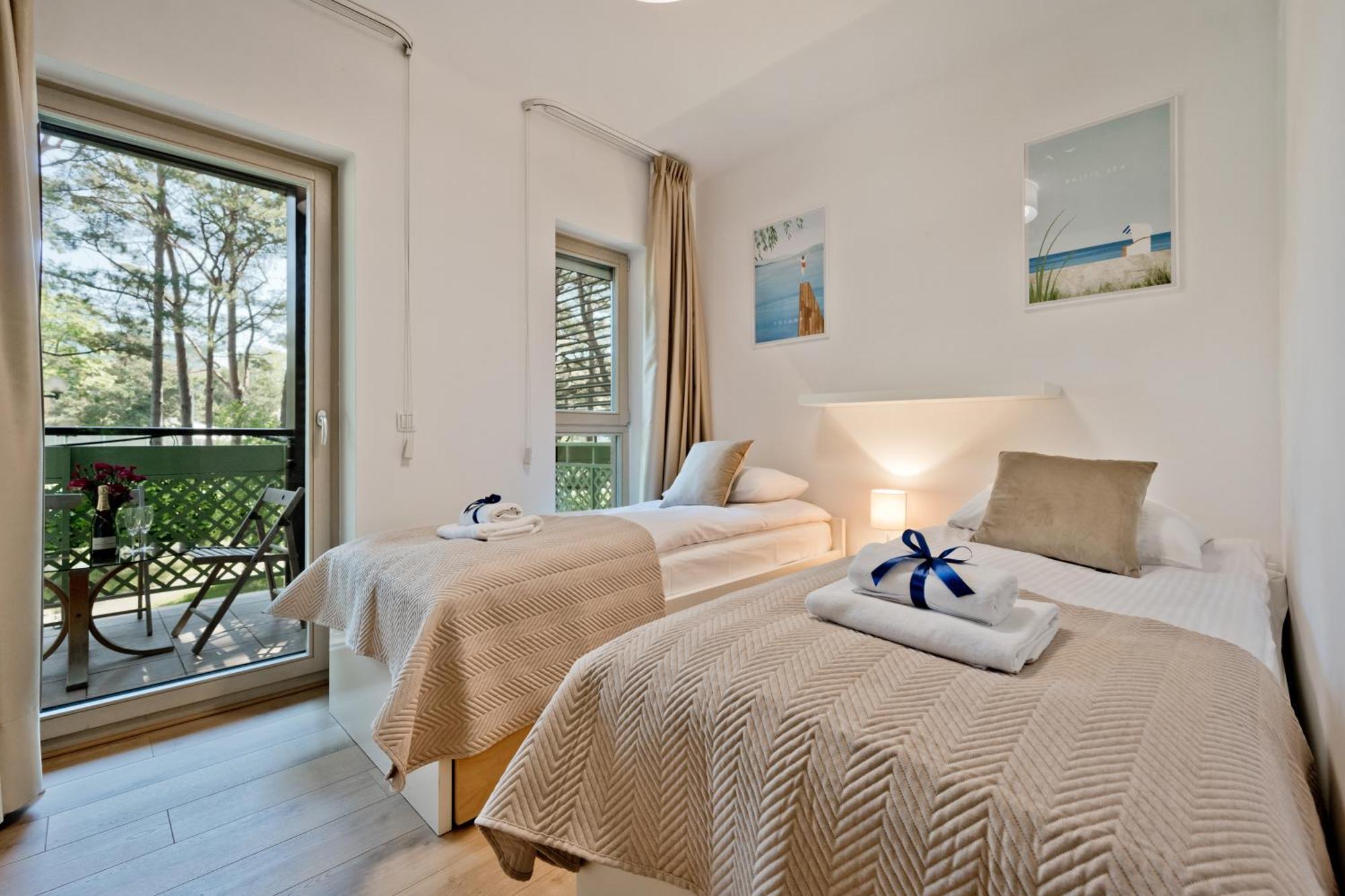 Blueapart Apartamenty Jurata Exteriör bild